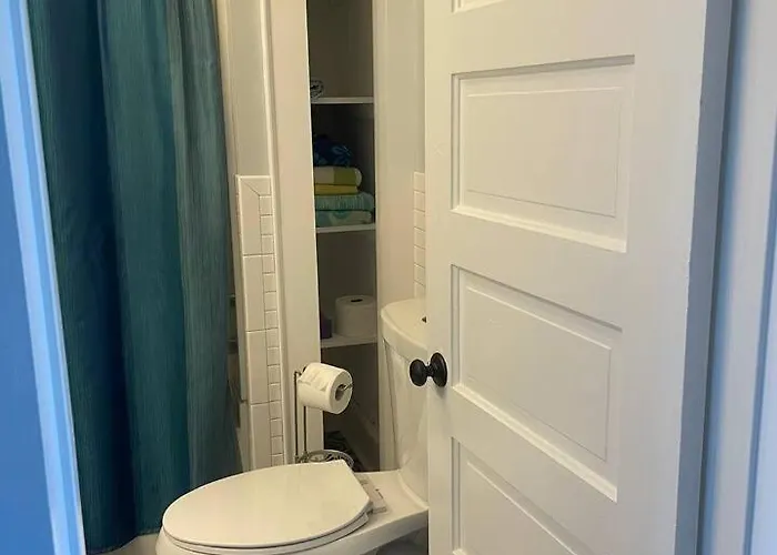 Midtown Oc 3br House • Walk To Apartment *