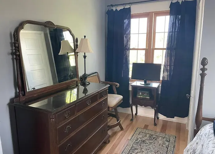 Midtown Oc 3br House • Walk To Apartment *